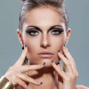 Aplicación de Maquillaje Profesional